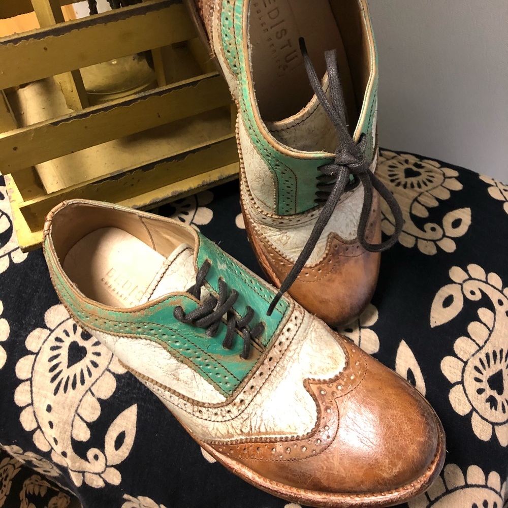 BED/STU “Lita” Women’s Wingtip Oxford